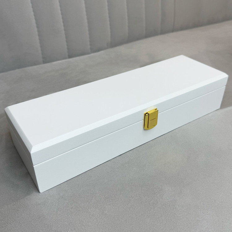 جعبه ساعت چوبی مدل W103 با ۶ محفظه داخلی از جنس جیر