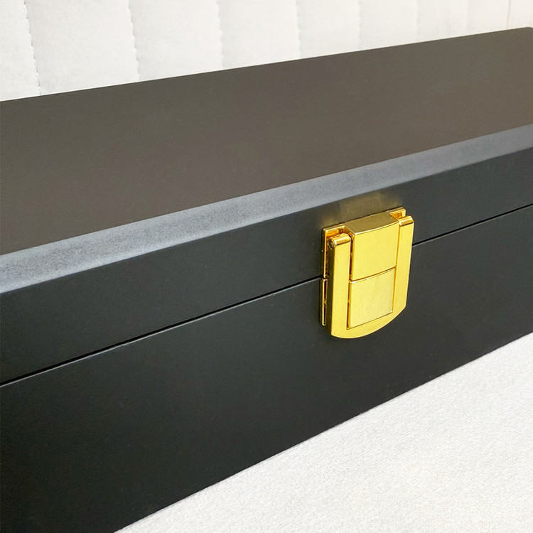 جعبه ساعت چوبی مدل W103 با ۶ محفظه داخلی از جنس جیر